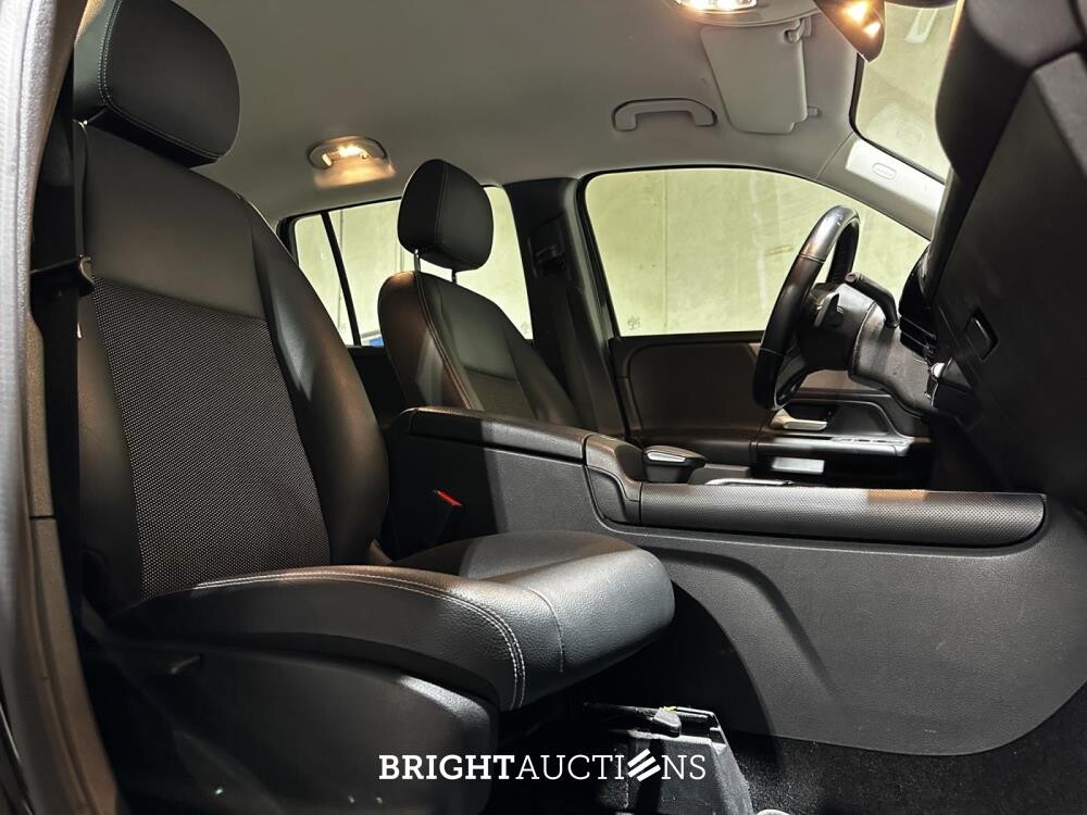 Mercedes-Benz GLB180 Business Solution 136pk 2021 (Origineel-NL + 1e Eigenaar) GLB-Klasse, L-079-FR