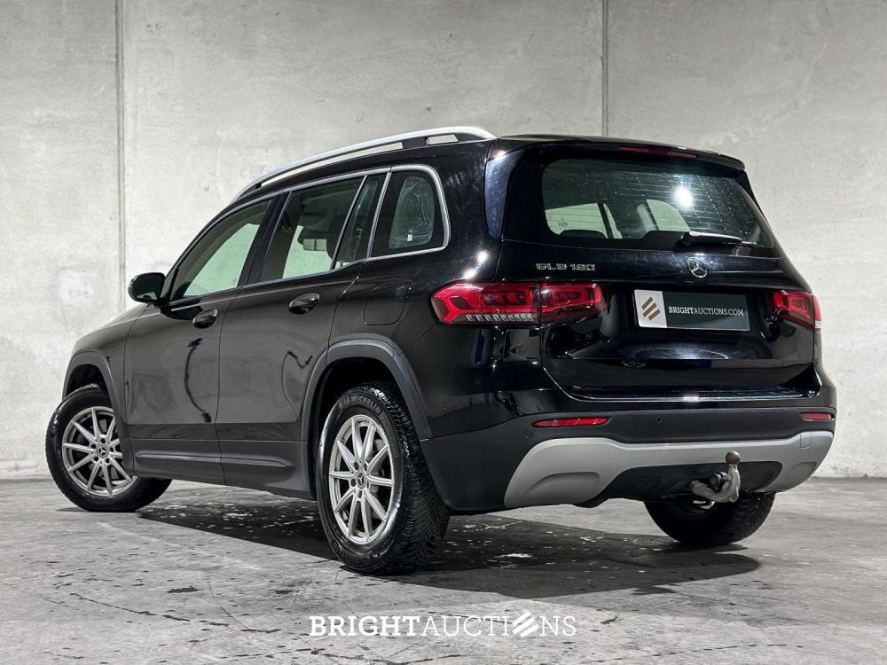 Mercedes-Benz GLB180 Business Solution 136hp 2021 (Original-NL + 1st Owner) GLB-Class, L-079-FR