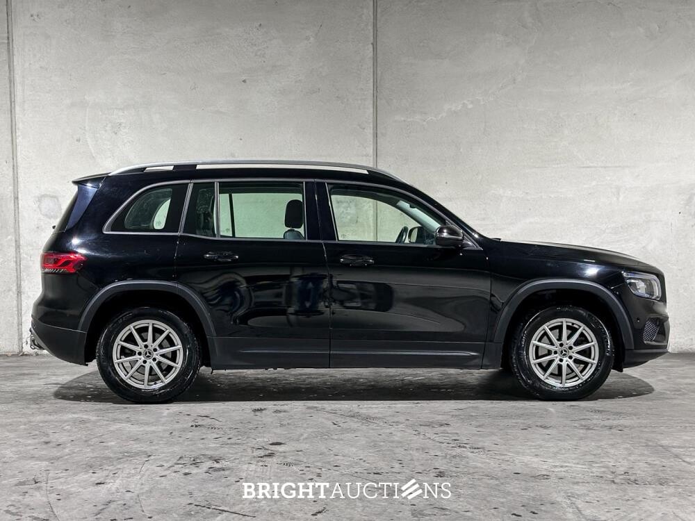 Mercedes-Benz GLB180 Business Solution 136hp 2021 (Original-NL + 1st Owner) GLB-Class, L-079-FR