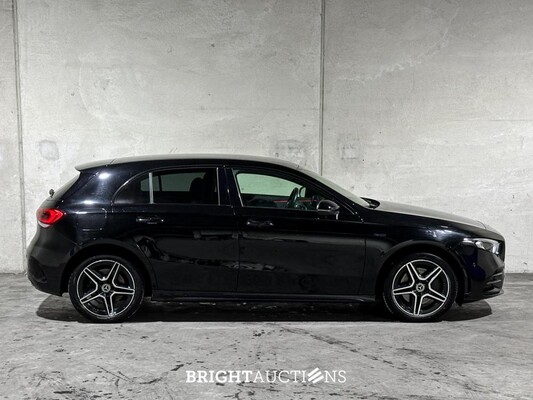 Mercedes-Benz A250 e Business Solution AMG Limited A-Klasse 160hp 2021 (Original-NL), K-518-SP