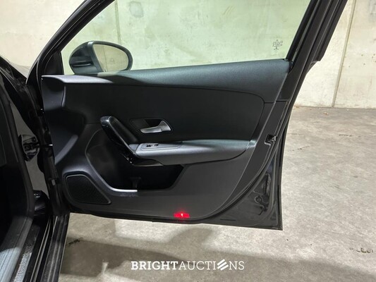Mercedes-Benz A180 d 7G-DCT Business Solution A-Klasse  116pk 2020 (Origineel-NL+1e eigenaar), H-772-KD 