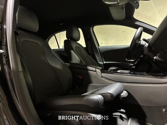 Mercedes-Benz A180 d 7G-DCT Business Solution A-Class 116hp 2020 (Original-NL+1st owner), H-772-KD