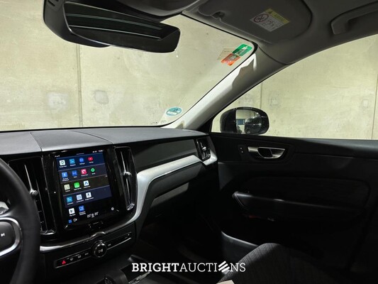 Volvo XC60 2.0 T6 Plug-in hybrid AWD Core Bright 253pk 2027 (Origineel-NL+1e eigenaar), S-190-RP