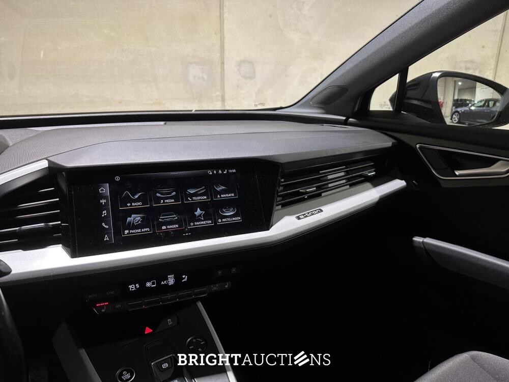 Audi Q4 e-tron 35 Edition 55 kWh 170hp 2022 (Original-NL), R-847-TD