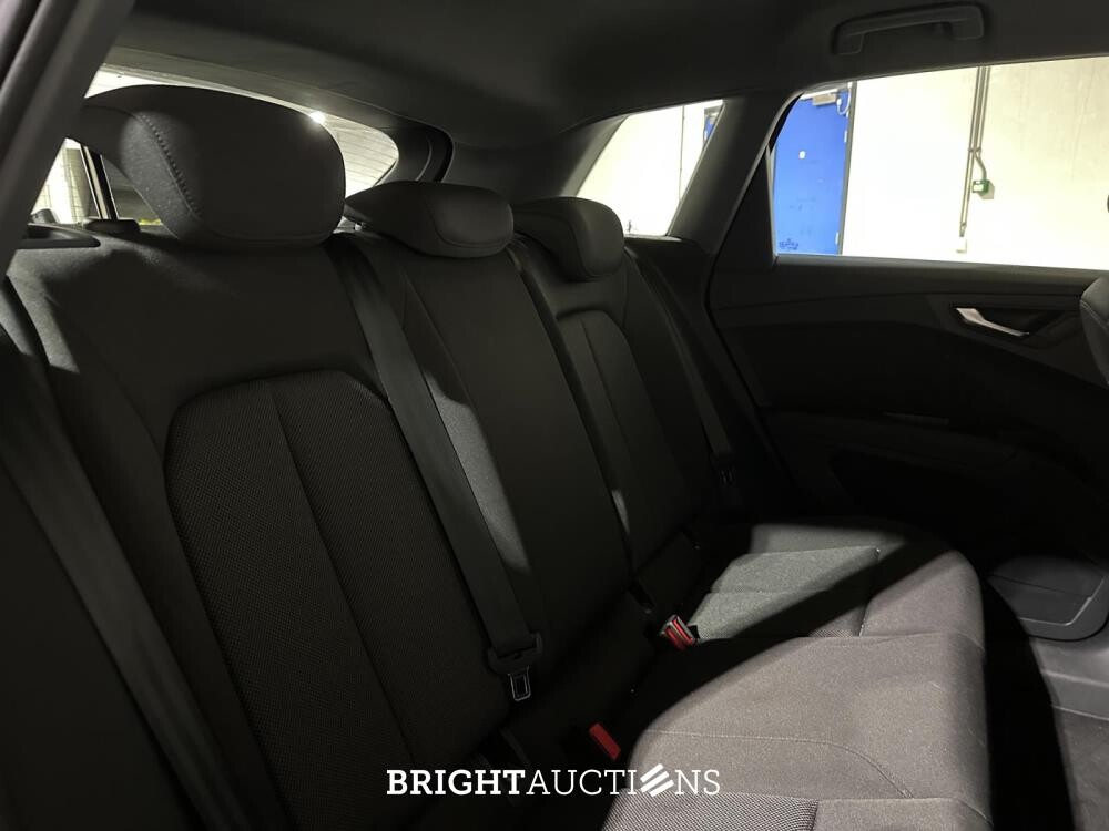 Audi Q4 e-tron 35 Edition 55 kWh 170hp 2022 (Original-NL), R-847-TD