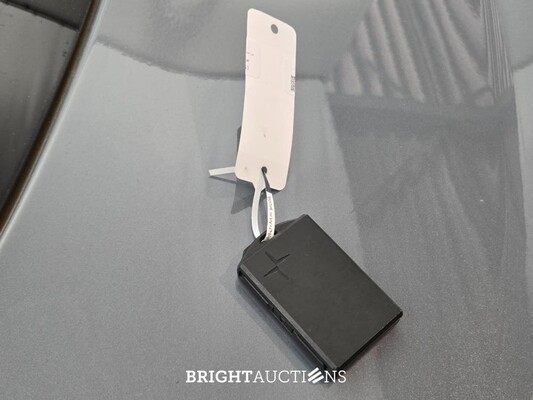 Polestar 2 Long Range Dual Motor Launch Edition 78 kWh 408pk 2021, P-256-GR