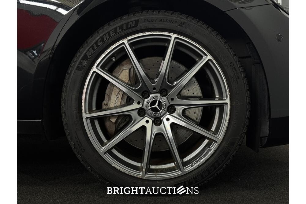Mercedes-Benz E300 Business Solution AMG 333pk 2021 (Origineel-NL) E-klasse, K-356-PJ