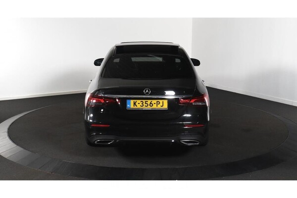 Mercedes-Benz E300 Business Solution AMG 333pk 2021 (Origineel-NL) E-klasse, K-356-PJ