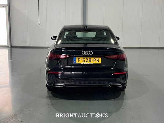 Audi A3 Limousine 30 S edition TFSI 122pk 2022 (Origineel-NL), P-528-PR