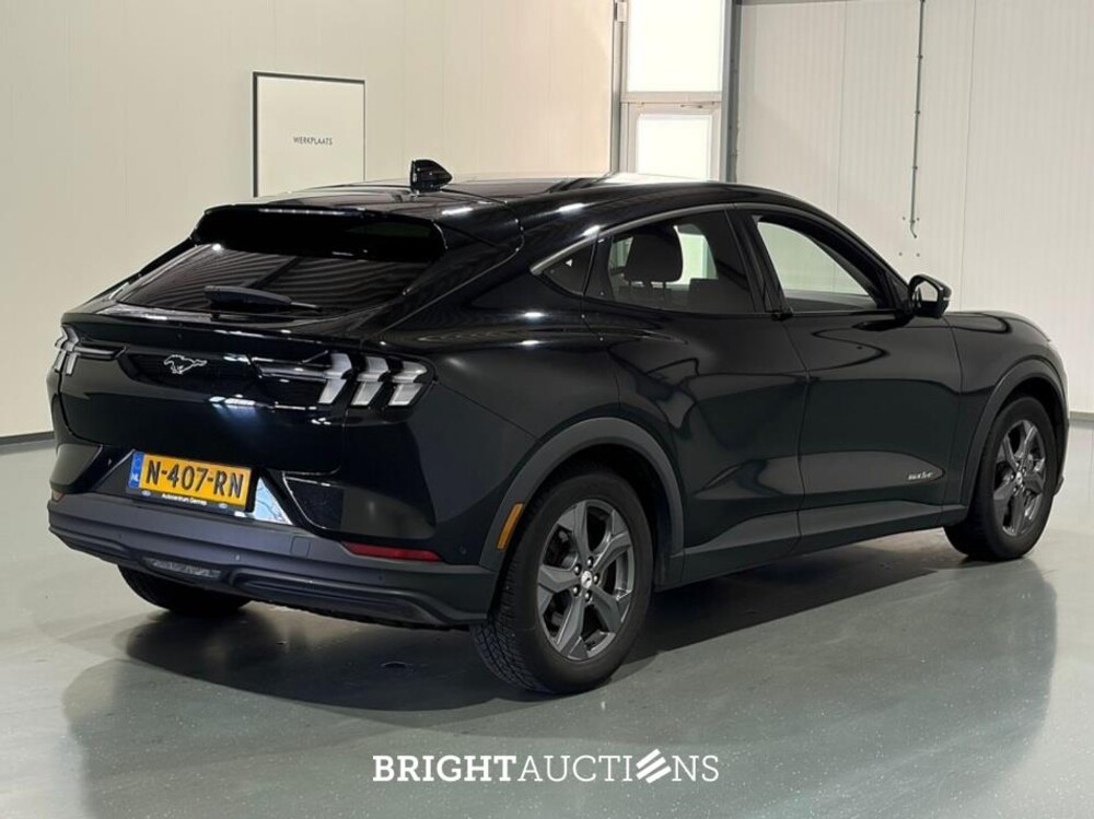 Ford Mustang Mach-E RWD 75 kWh 269pk 2021 (Origineel-NL), N-407-RN