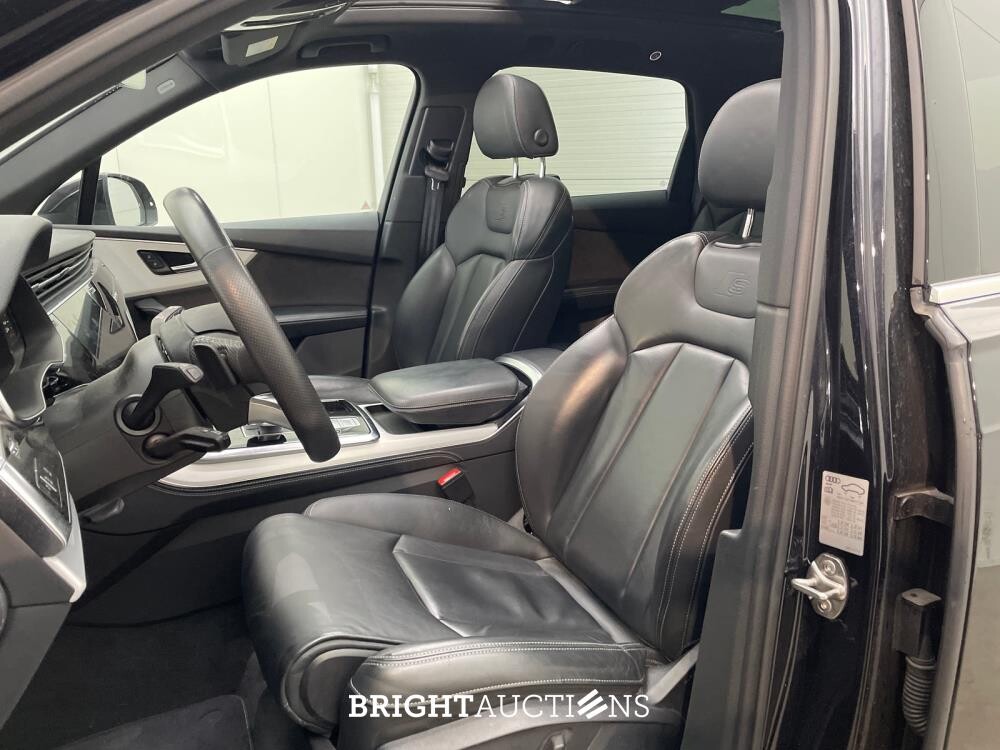 Audi Q7 55 e Pro Line S TFSI Quattro 476pk 2021 (Origineel-NL), K-283-KZ