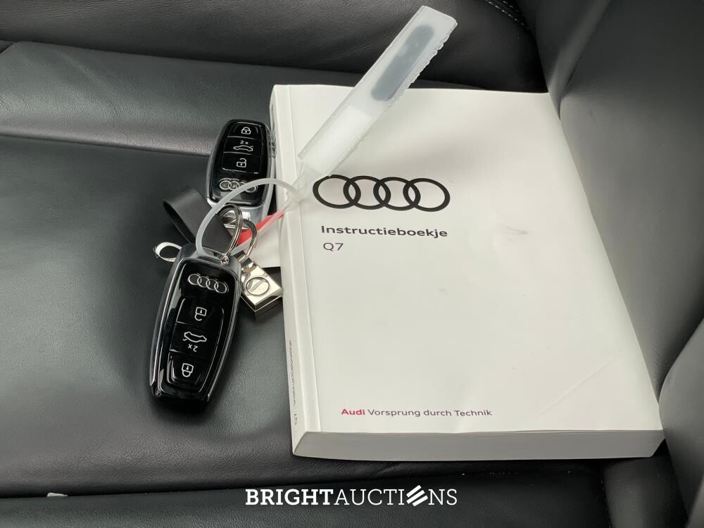 Audi Q7 55 e Pro Line S TFSI Quattro 476pk 2021 (Origineel-NL), K-283-KZ