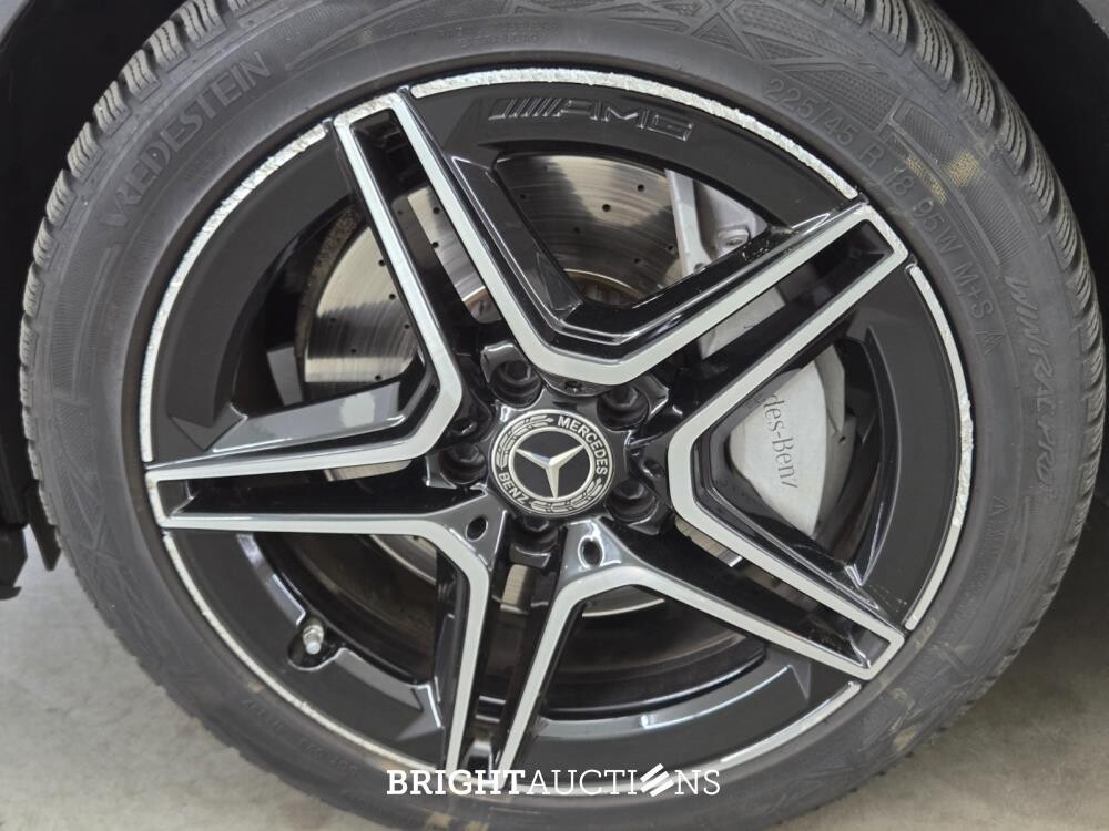 Mercedes-Benz C300 Estate e Business Solution AMG Limited 333pk 2021 (Origineel-NL) C-klasse, L-969-DJ