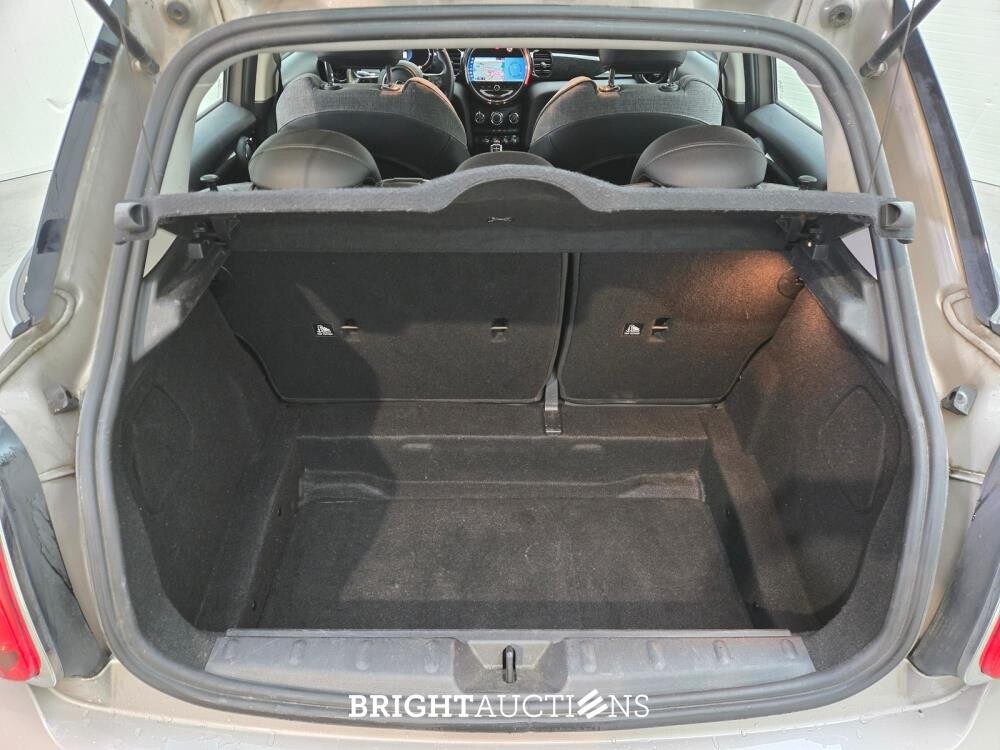 MINI Mini One Business Edition 1.5 102pk 2021 (Origineel-NL), N-940-LF