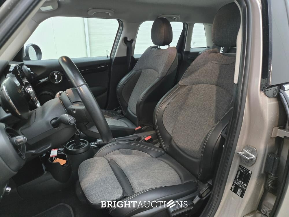 MINI Mini One Business Edition 1.5 102pk 2021 (Origineel-NL), N-940-LF