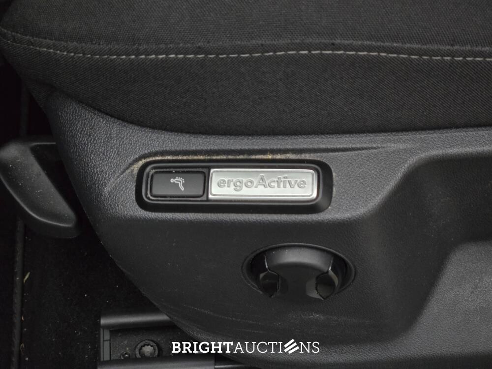 Volkswagen Tiguan Life Business 1.5 TSI 131pk 2022 (Origineel-NL), P-439-HT