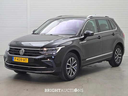 BRIGHT AUCTIONS: Premium Driver & Electric Vehicle Auction 