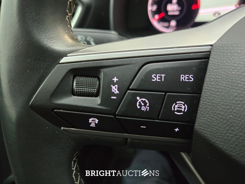 SEAT Leon Sportstourer Business Intense 1.0 TSI 110pk 2022 (Origineel-NL), P-508-LS