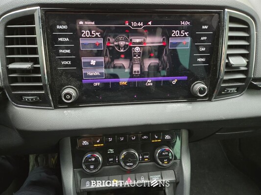 Škoda Karoq ACT Sportline Business 1.5 TSI 150pk 2020 (Origineel-NL), H-132-SG