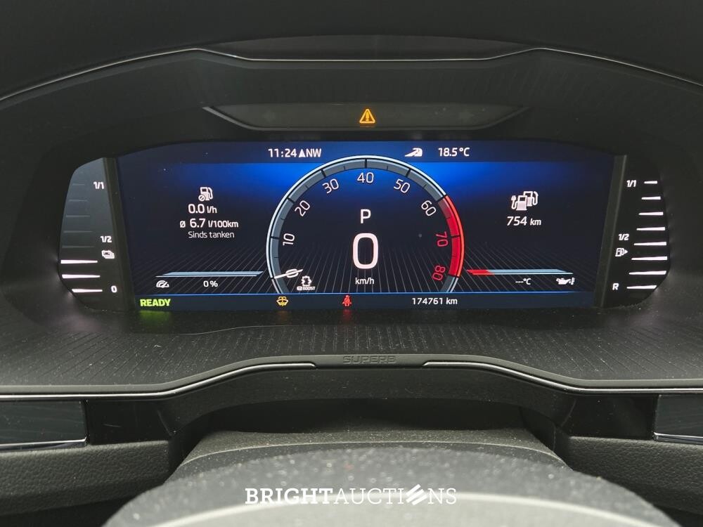 Škoda Superb Combi iV Business Edition Plus 1.4 TSI 272pk 2022 (Origineel-NL), R-274-DN