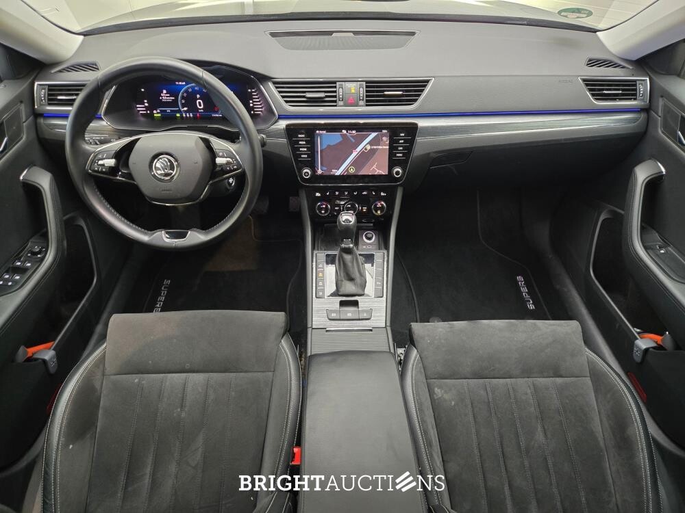 Škoda Superb Combi iV Business Edition Plus 1.4 TSI 272pk 2022 (Origineel-NL), R-274-DN