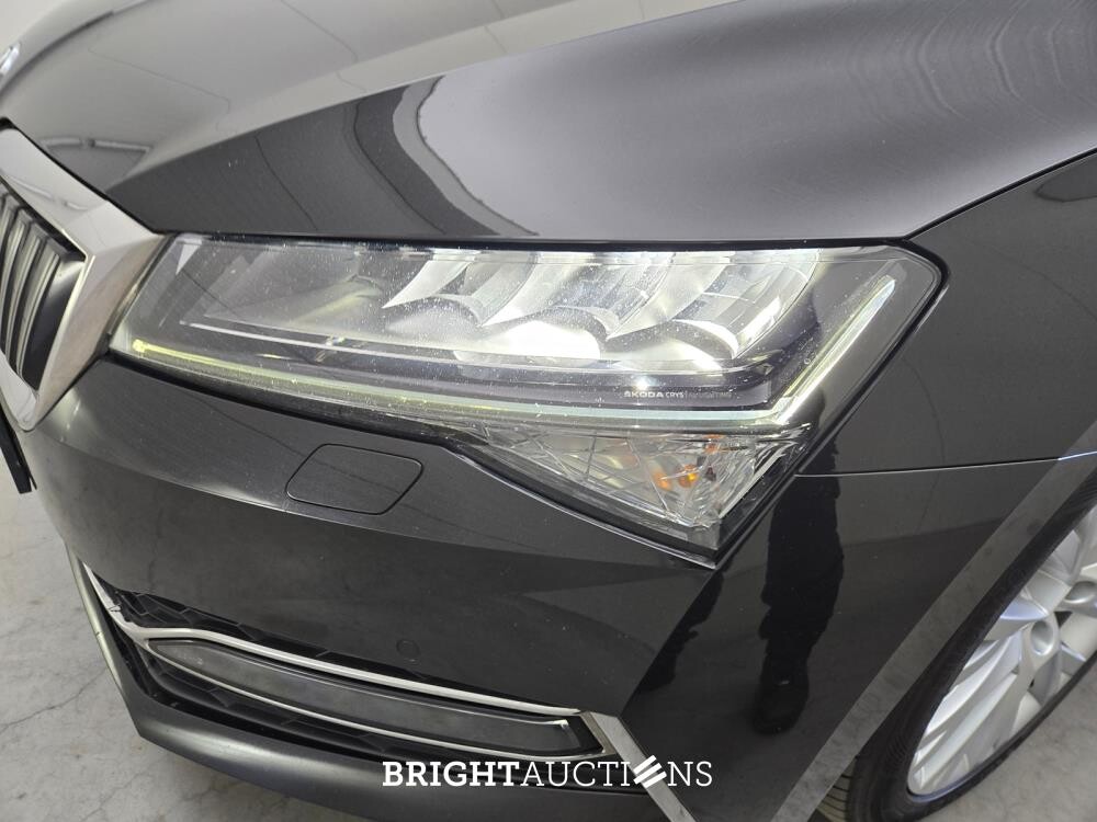 Škoda Superb Combi iV Business Edition Plus 1.4 TSI 272pk 2022 (Origineel-NL), R-274-DN