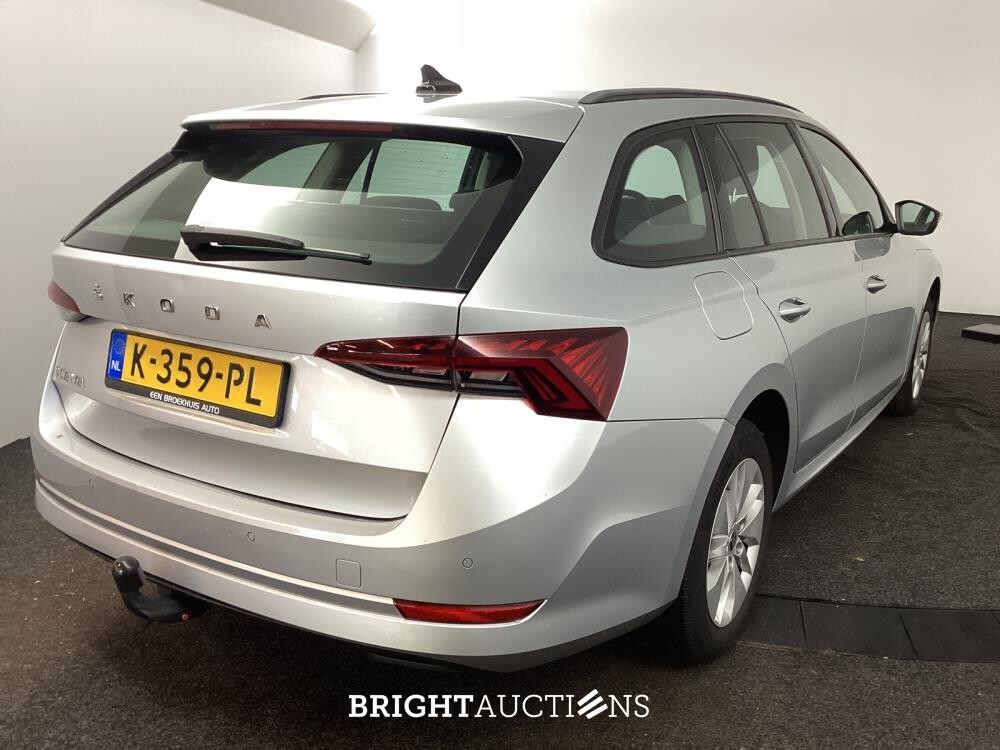 Škoda Octavia Combi Business Edition 1.0 TSI 110pk 2021 (Origineel-NL), K-359-PL