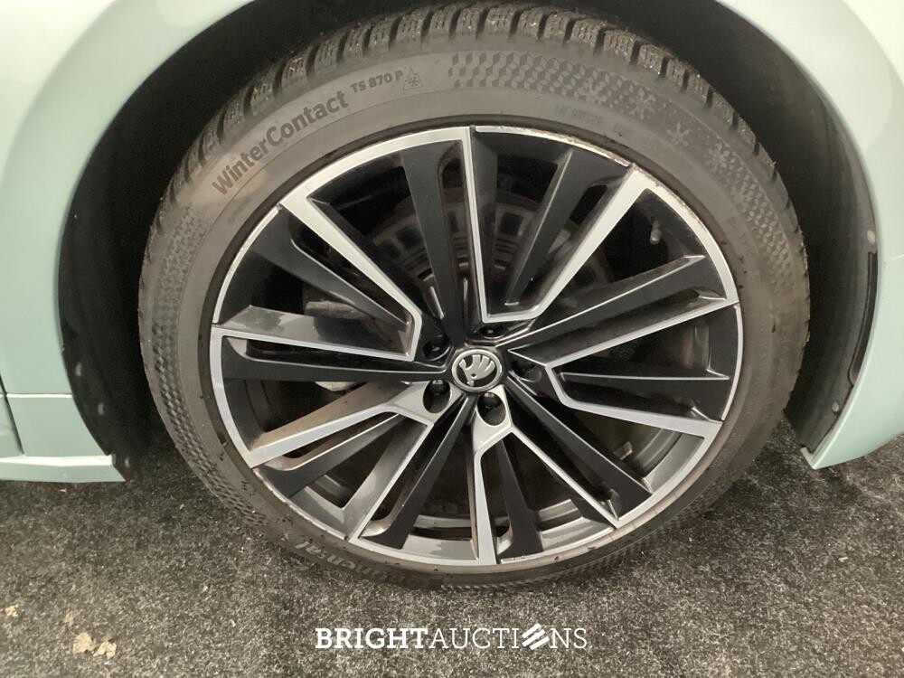 Škoda Enyaq iV 60 Founders Edition Silver 180pk 2021 (Origineel-NL), N-501-NN