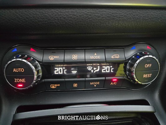 Mercedes-Benz CLA45 AMG 45 Shooting Brake OrangeArt Edition 4MATIC 360pk 2015 CLA-Klasse, H-077-XP