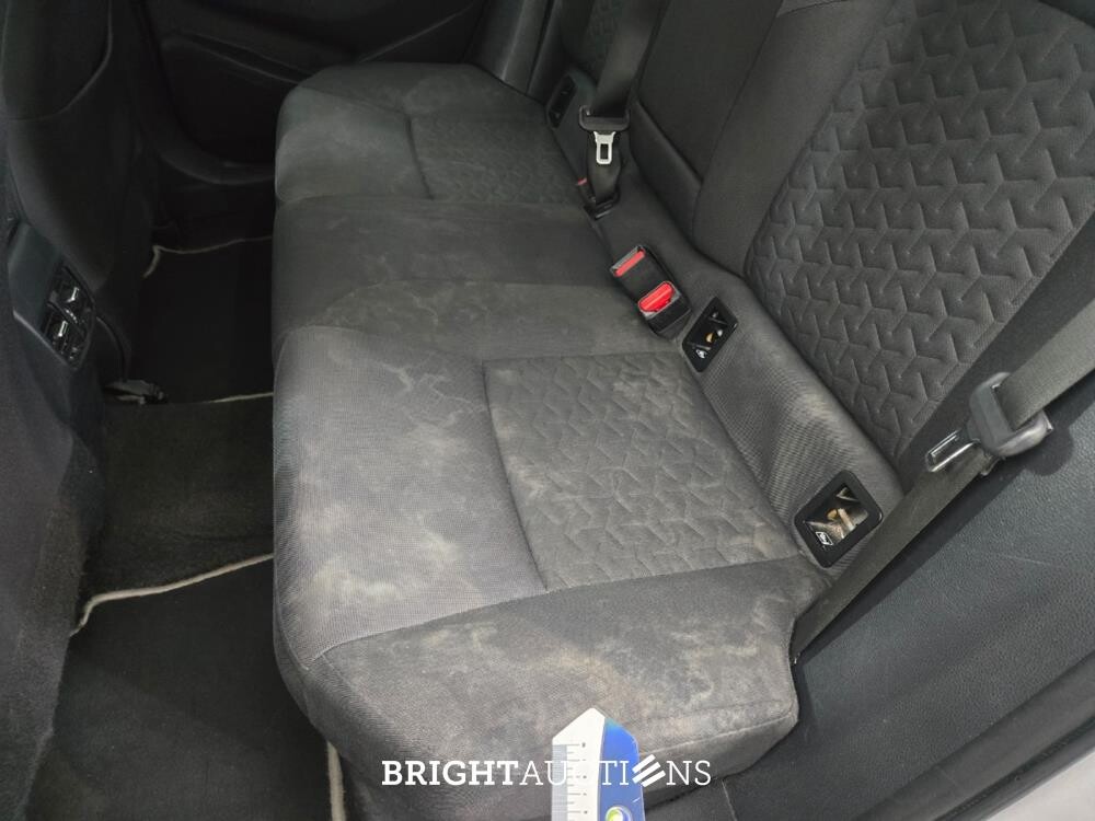 Toyota Corolla Touring Sports Hybrid Trek 1.8 170pk 2019, J-613-XB