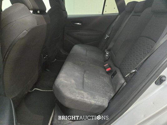 Toyota Corolla Touring Sports Hybrid Trek 1.8 170pk 2019, J-613-XB