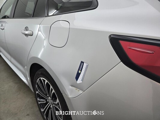 Toyota Corolla Touring Sports Hybrid Trek 1.8 170pk 2019, J-613-XB