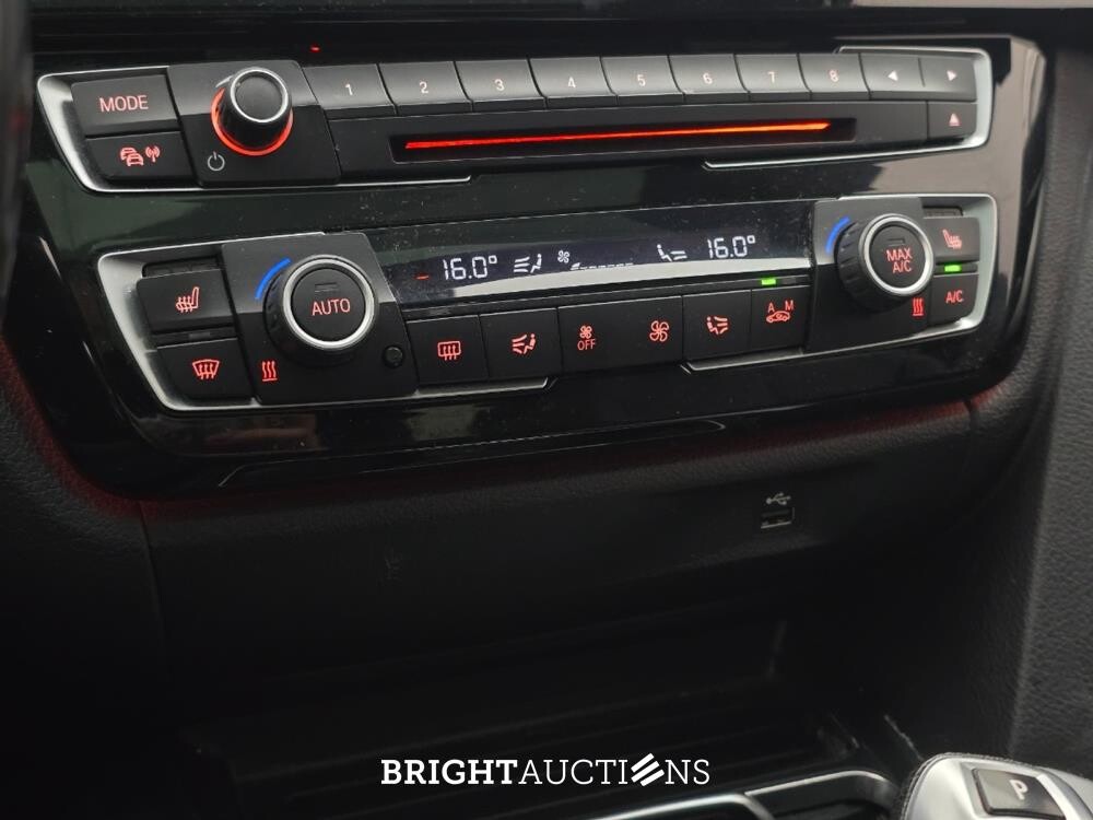 BMW 320i Gran Turismo Centennial High Executive 184pk 2017 (Origineel-NL) 3-Serie, KZ-766-P