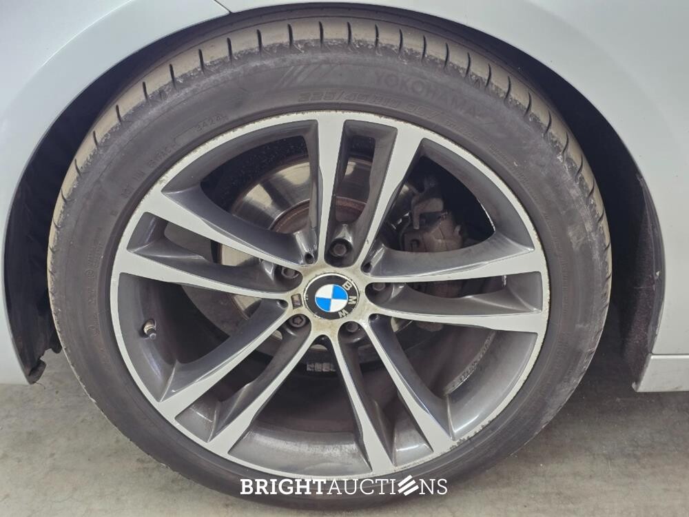 BMW 320i Gran Turismo Centennial High Executive 184pk 2017 (Origineel-NL) 3-Serie, KZ-766-P