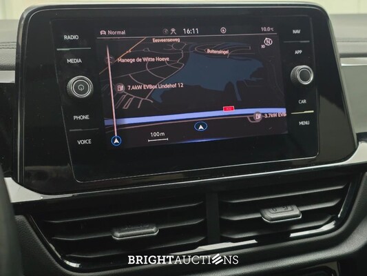 Volkswagen T-Roc R-Line 1.5 TSI 150pk 2024, HFL-92-R