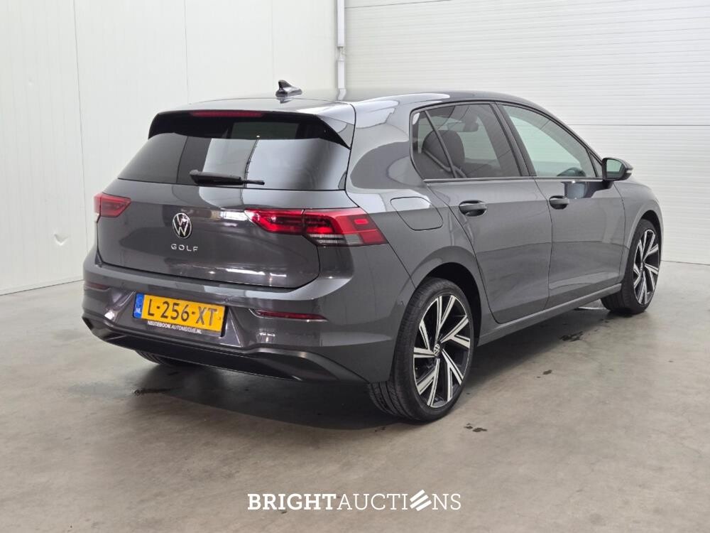 Volkswagen Golf eTSI Life Business 1.0 110pk 2021 (Origineel-NL), L-256-XT