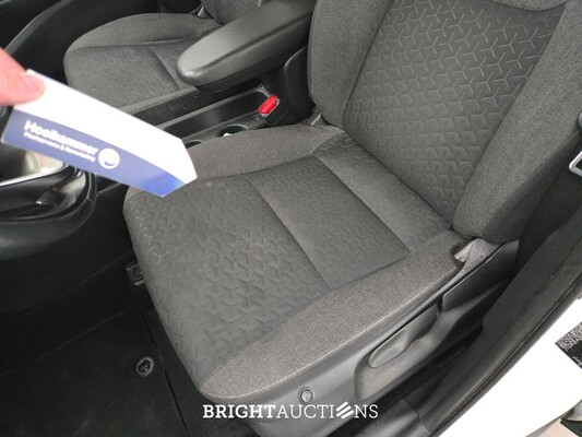 Toyota Yaris Cross Hybrid Dynamic 1.5 173pk 2022 (Origineel-NL), R-346-PL
