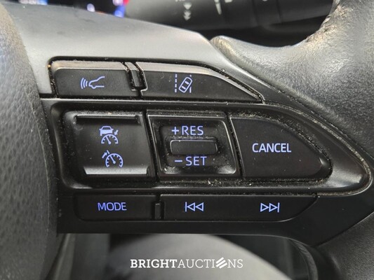 Toyota Yaris Cross Hybrid Dynamic 1.5 173pk 2022 (Origineel-NL), R-346-PL