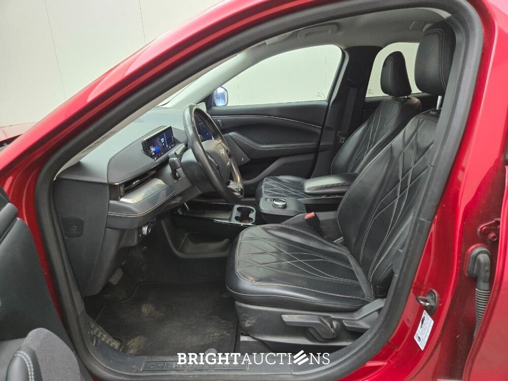 Ford Mustang Mach-E Extended RWD 98 kWh 294pk 2022 (Origineel-NL), P-750-RS