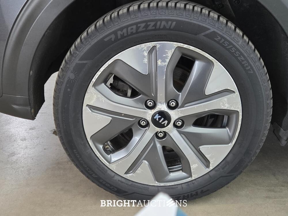 Kia Niro ExecutiveLine 64 kWh 204pk 2019 (Origineel-NL), ZF-722-L