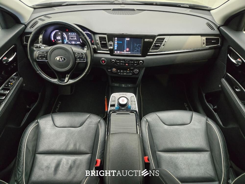 Kia Niro ExecutiveLine 64 kWh 204pk 2019 (Origineel-NL), ZF-722-L