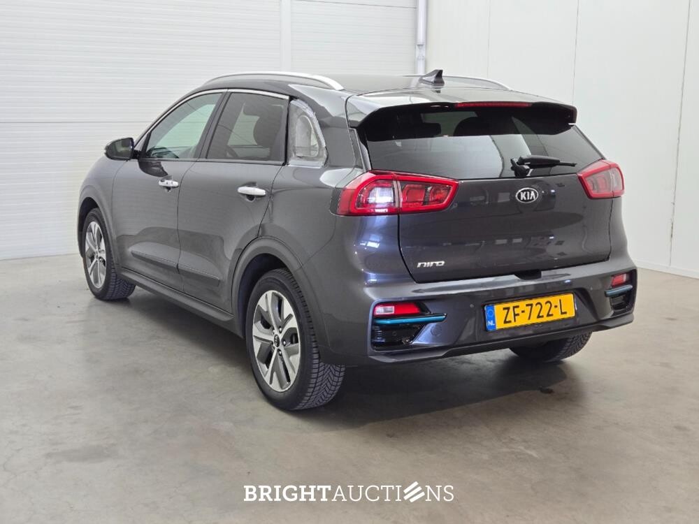 Kia Niro ExecutiveLine 64 kWh 204pk 2019 (Origineel-NL), ZF-722-L