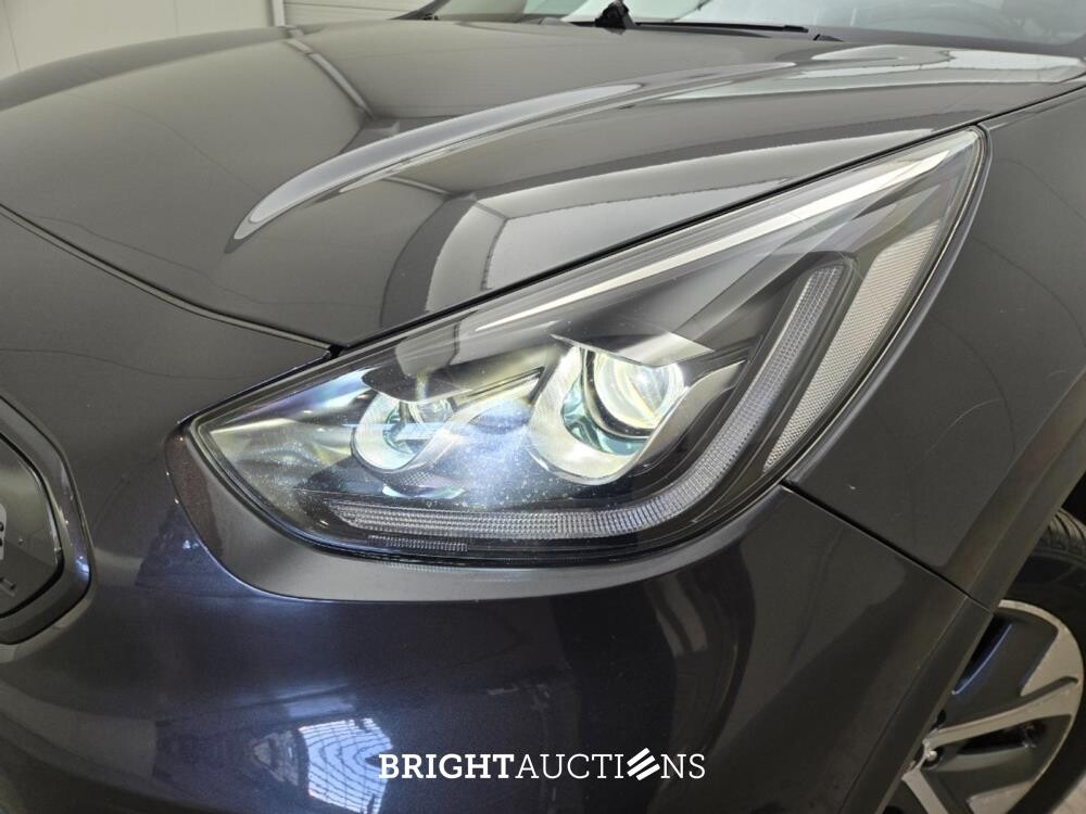 Kia Niro ExecutiveLine 64 kWh 204pk 2019 (Origineel-NL), ZF-722-L