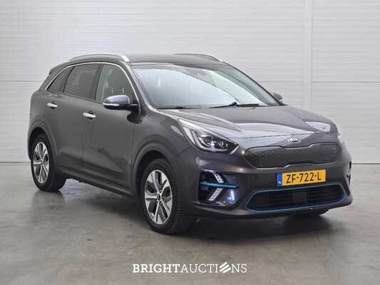 Kia Niro ExecutiveLine 64 kWh 204pk 2019 (Origineel-NL), ZF-722-L