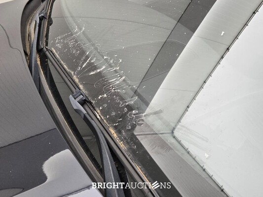 BMW 520i Executive 184pk 2014 (Origineel-NL) 5-Serie, 9-XDD-32