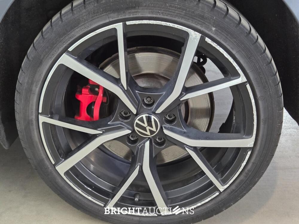 Volkswagen Golf eHybrid GTE 1.4 258pk 2021, T-606-FV
