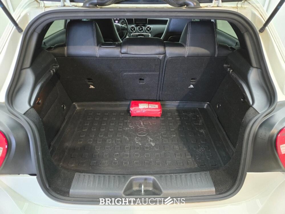 Mercedes-Benz A180 Ambition 122pk 2013 A-klasse, L-486-DL