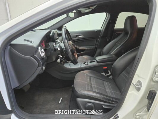 Mercedes-Benz A180 Ambition 122pk 2013 A-klasse, L-486-DL