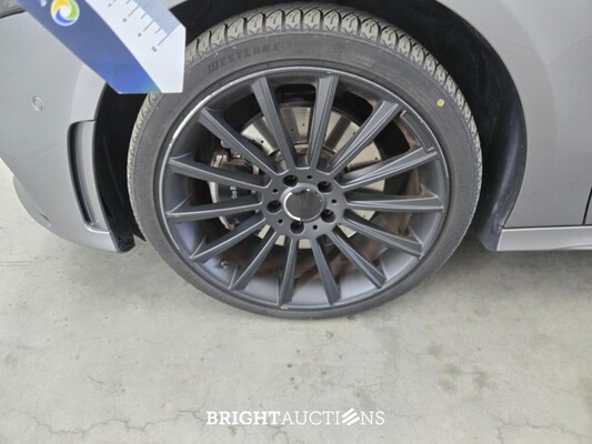 Mercedes-Benz A250 e Premium Plus 262pk 2020 A-klasse, R-769-NB