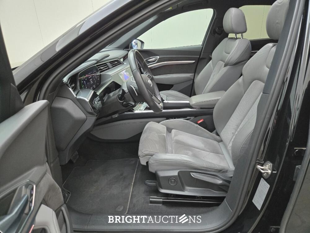 Audi e-tron Sportback 50 S edition Quattro 71 kWh 313pk 2021, GGS-51-V